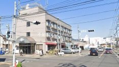 神奈川県南足柄市収益ビル外観画像