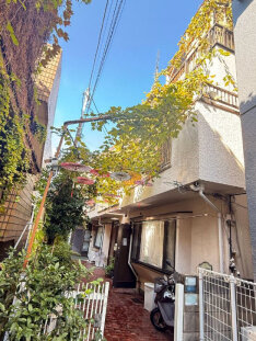 東京都新宿区貸家（一戸建て）外観画像