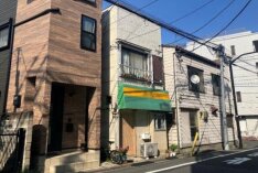 東京都新宿区店舗戸建外観画像