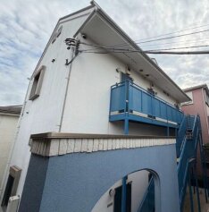 神奈川県横浜市神奈川区売りアパート外観画像